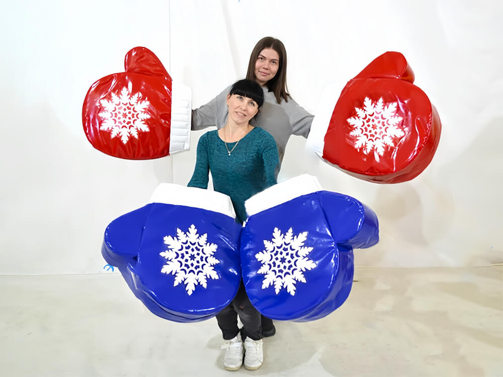 Варежки Гигантские