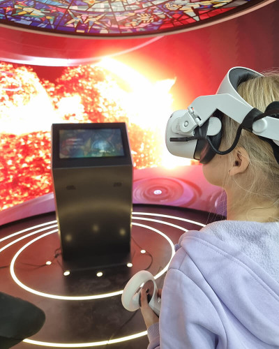 Аренда аттракциона VR «Планетарий» на мероприятия