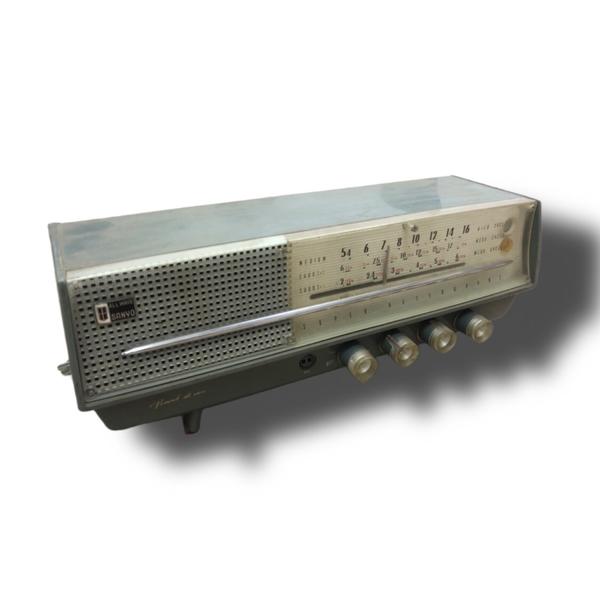 Ретро-радиола SANYO Allwave