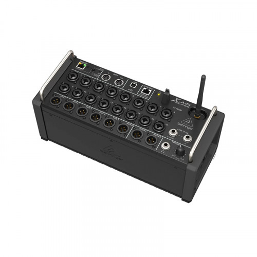 Цифровой микшер Behringer XR-18