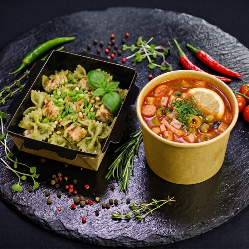 Обед: Солянка и Фарфале с курицей
