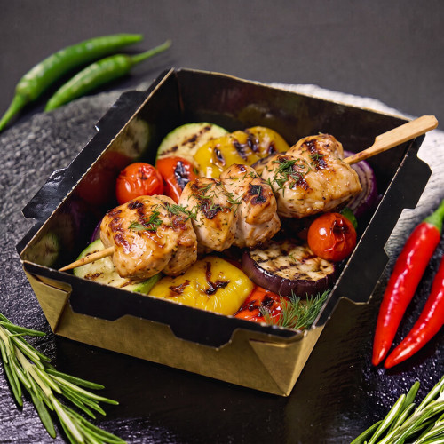 Шашлык куриный с овощами гриль - питание персонала