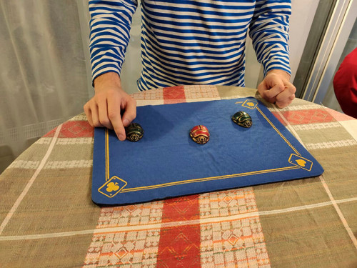 Наперсточник