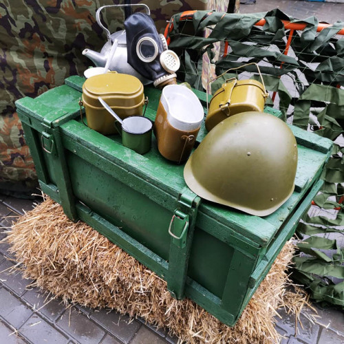 Армейский реквизит