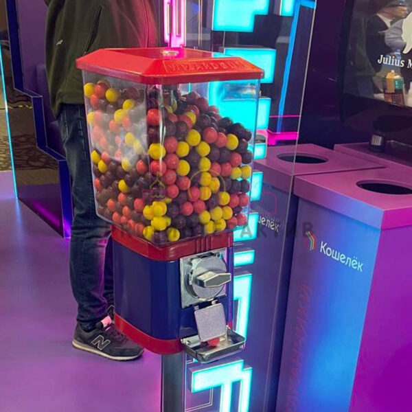 Автомат с конфетами